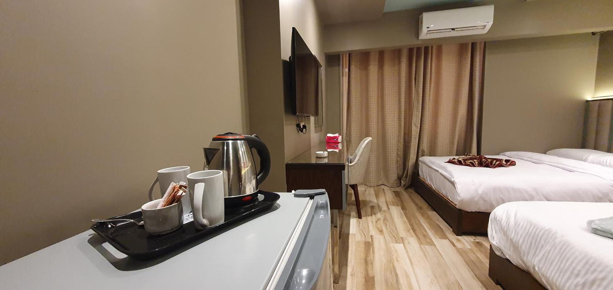 Grand Bayan Hotel & Apt At Nile Plaza カイロ エクステリア 写真